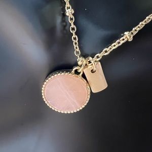 Round semi stone necklace